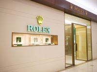 劳力士手表售后维修点电话怎么找(快速找到劳力士手表售后服务中心的方法)